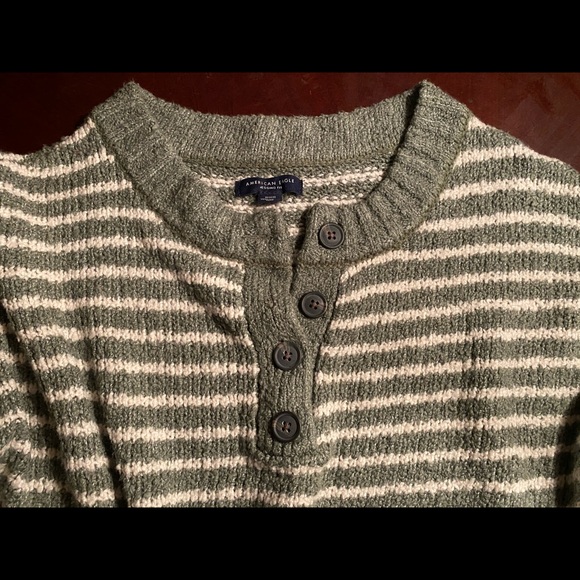 American Eagle Henley Sweater - Picture 2 of 4